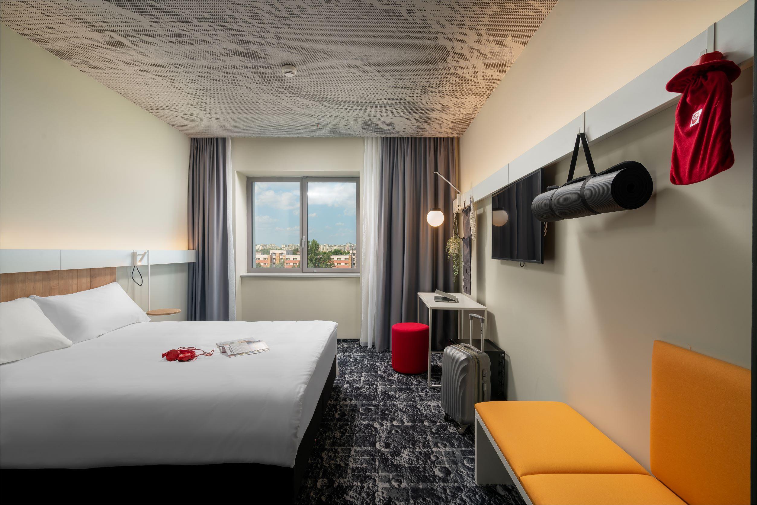 Отель Ibis Bucharest Politehnica Экстерьер фото